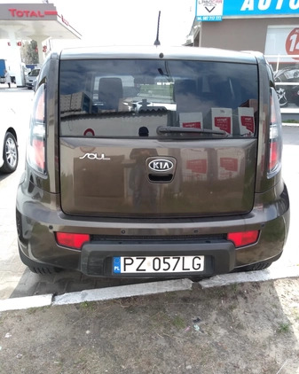 Kia Soul cena 18900 przebieg: 218000, rok produkcji 2009 z Poznań małe 56